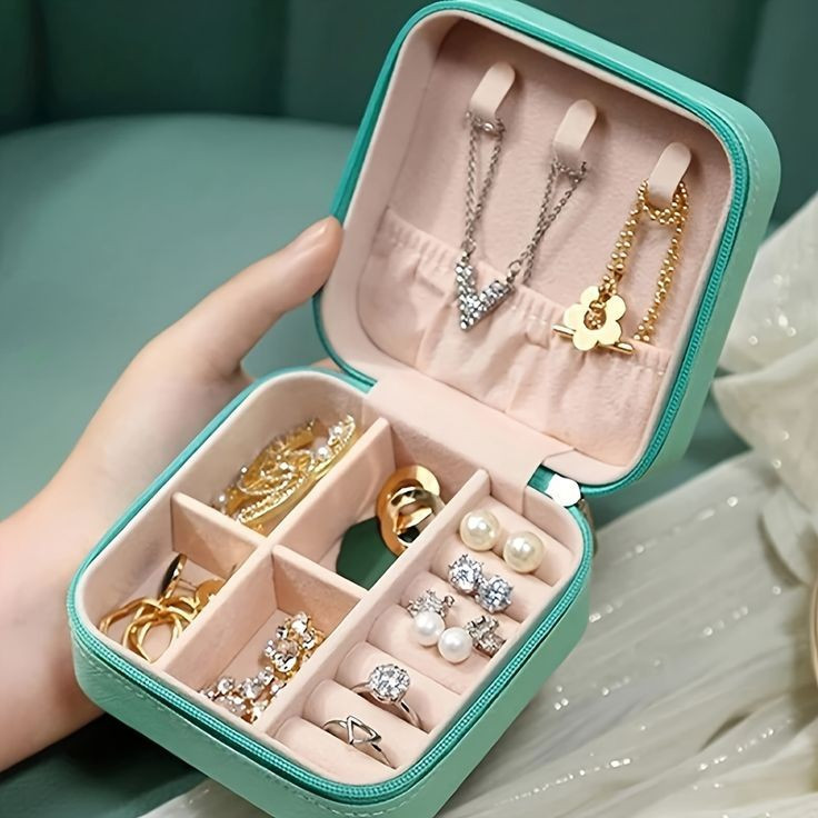 جعبه جواهرات شیک طرح پروانه وارداتی